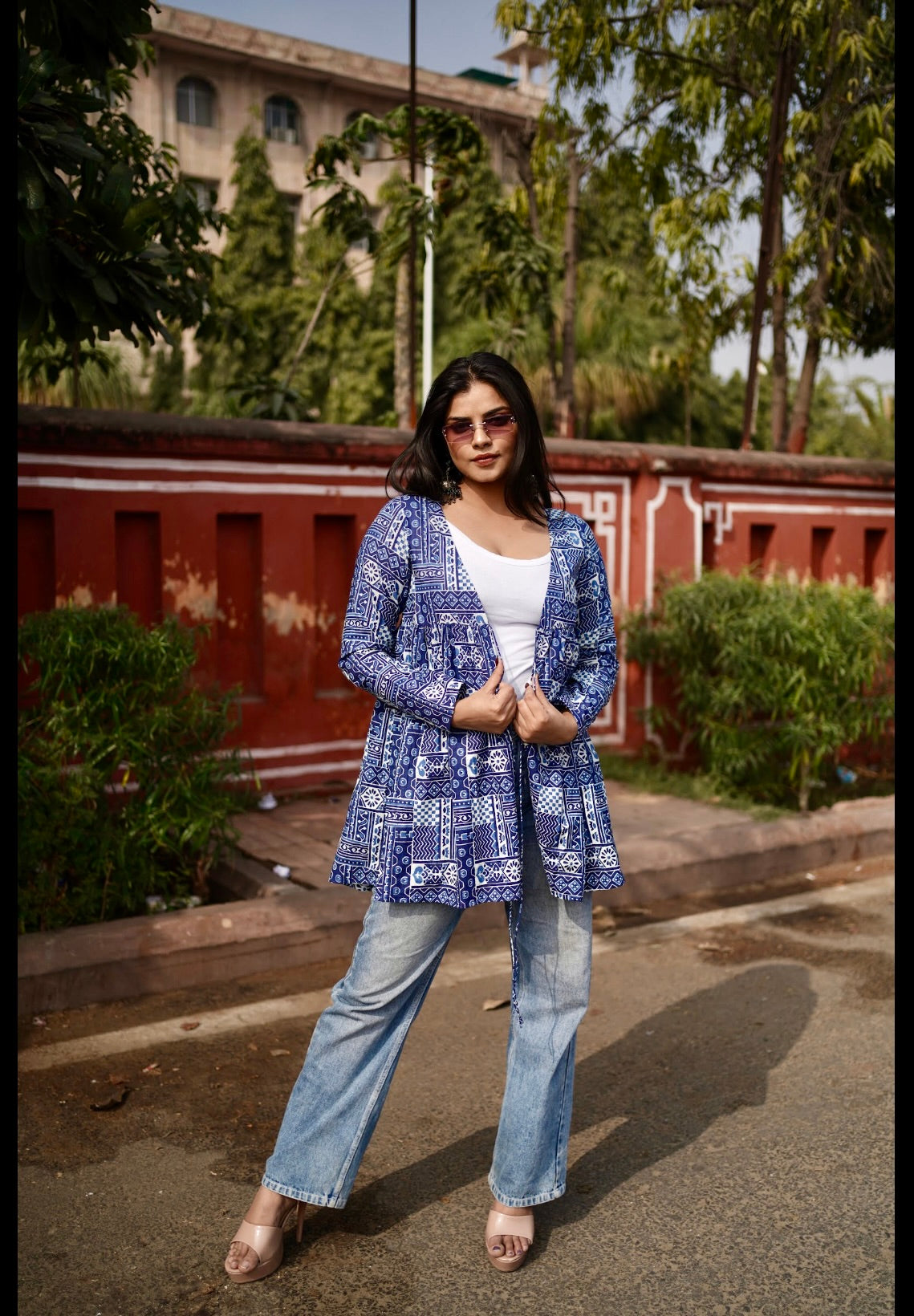 Desi Queen Short Shrug