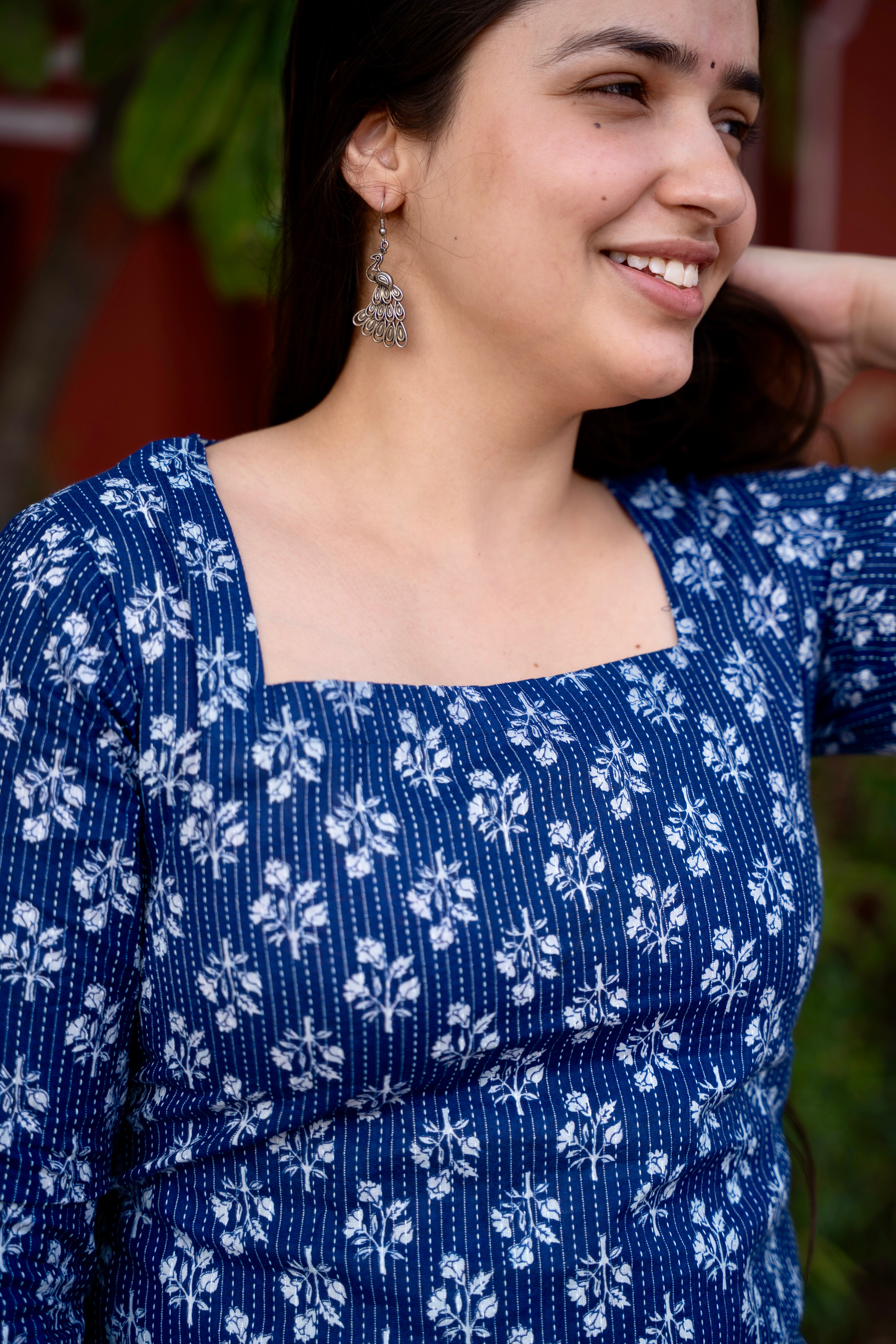Blue katha Square Exclusive