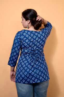 Blue Sweetheart Neck katha