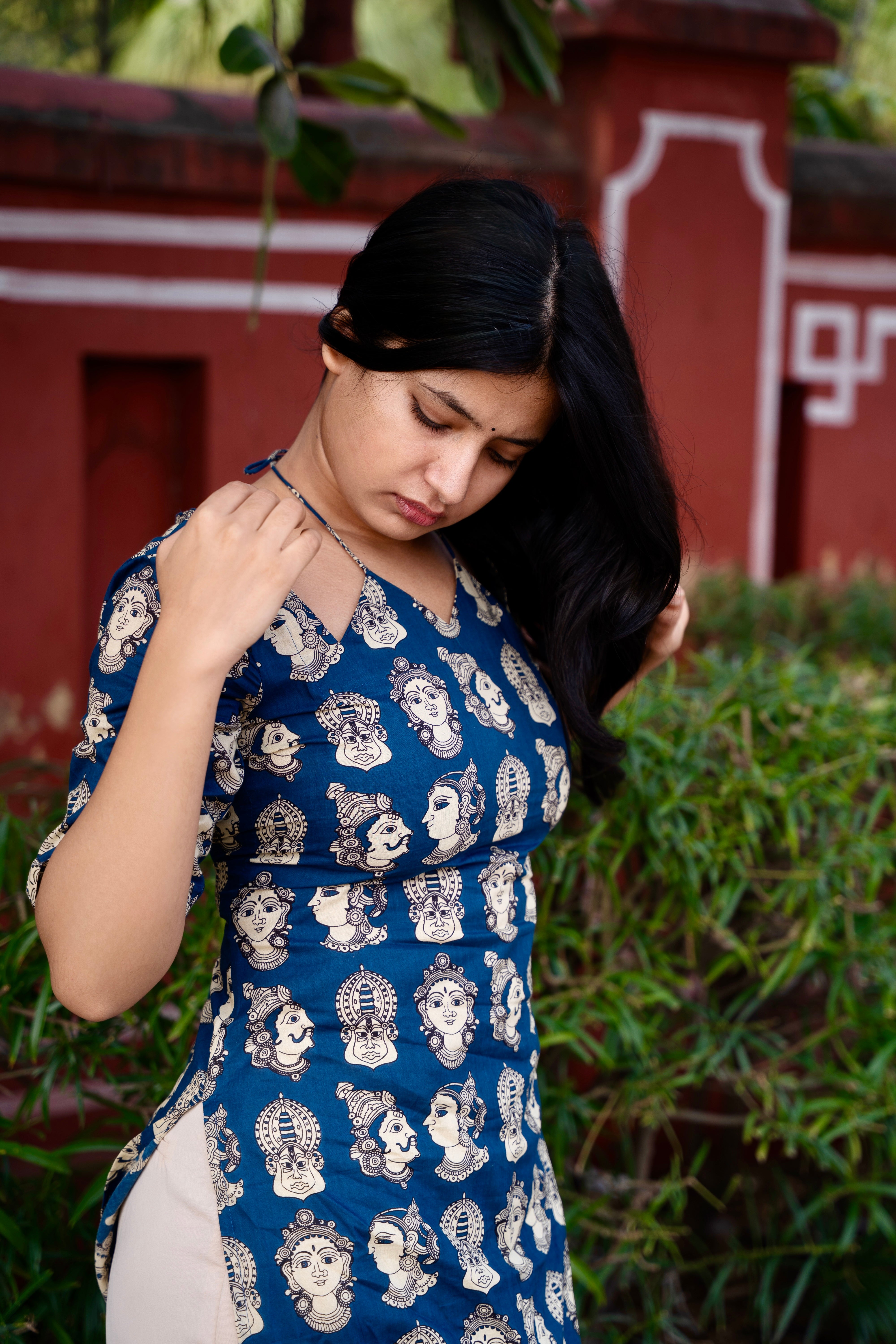 Anamika W Face Print