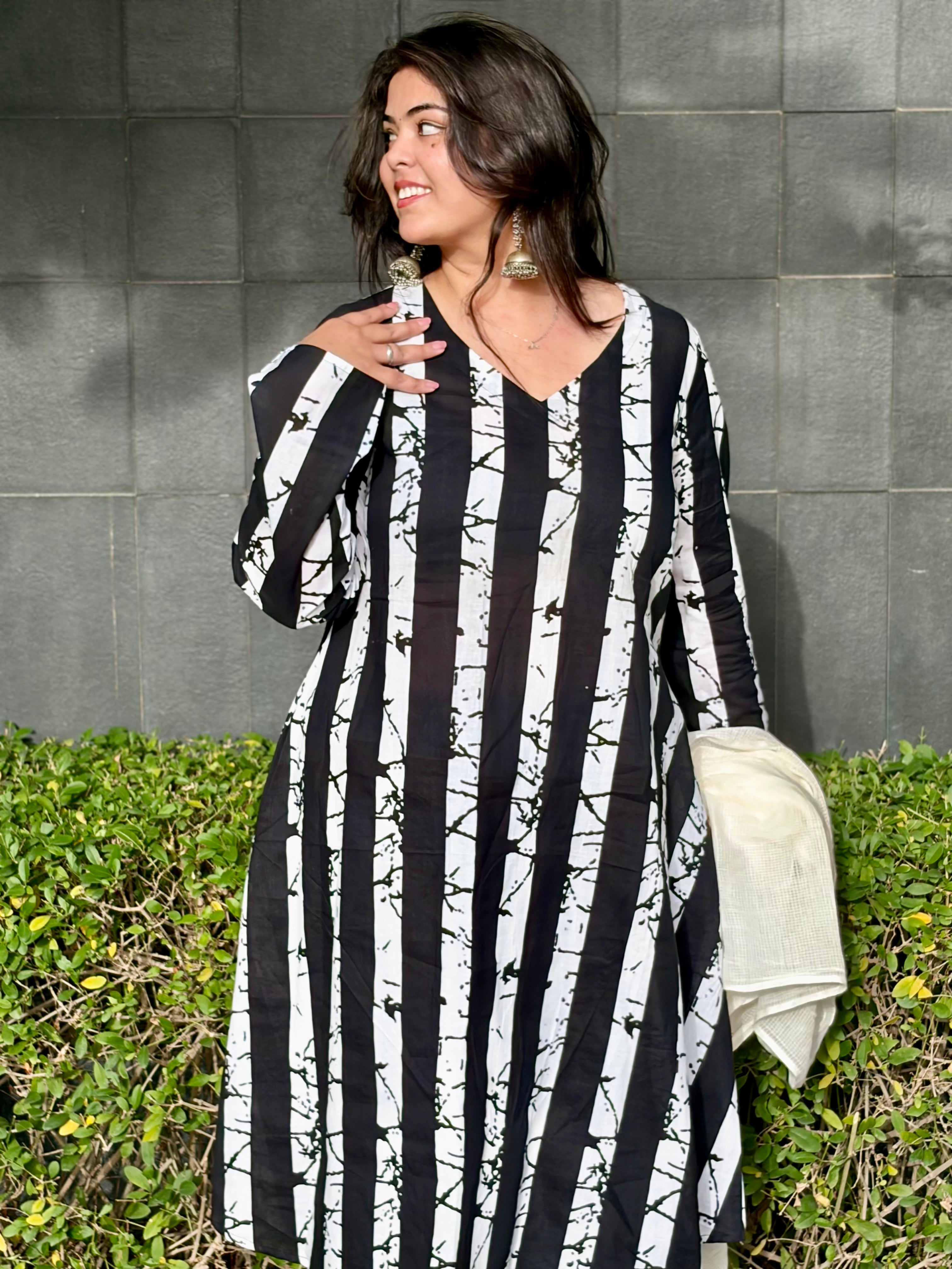 Reet - Black and White Printed Kurti Set