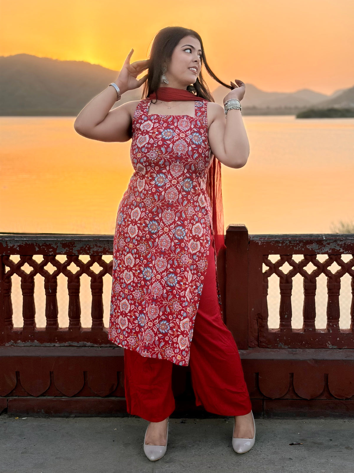 Sanskari Rebel - Red