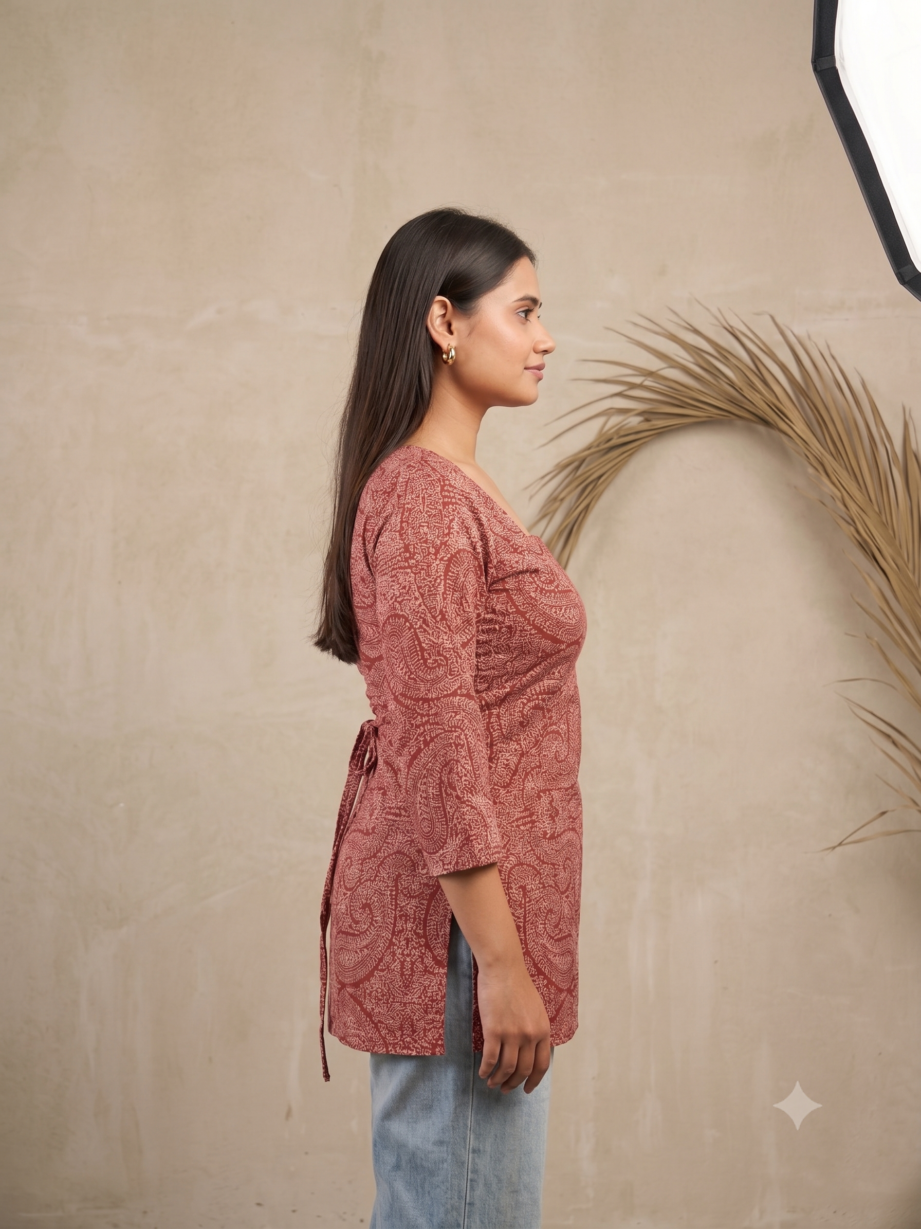 Girah - Red Square Neck Short Kurti