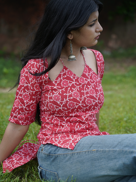 Laila Short Kurti for women – stylish ethnic wear